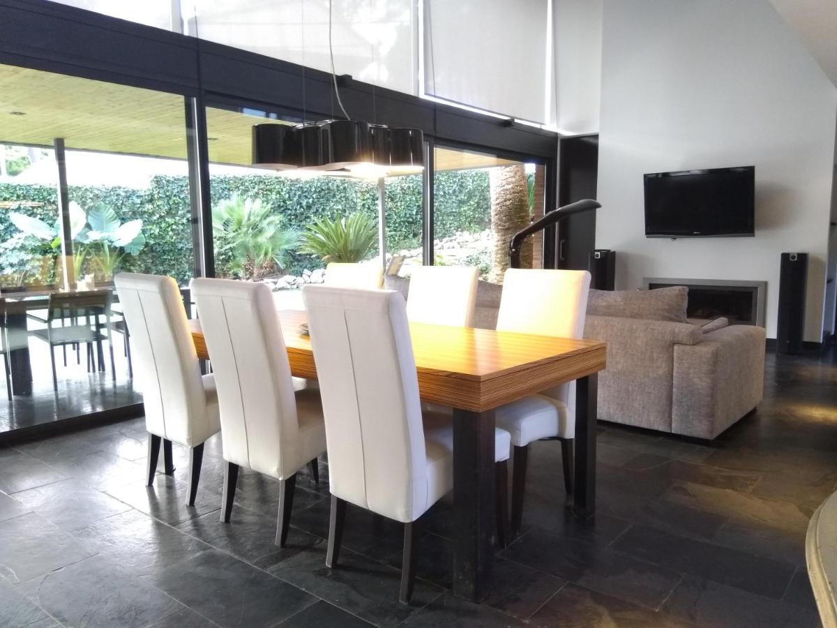 Villa Del Bosque Castelldefels Eksteriør bilde